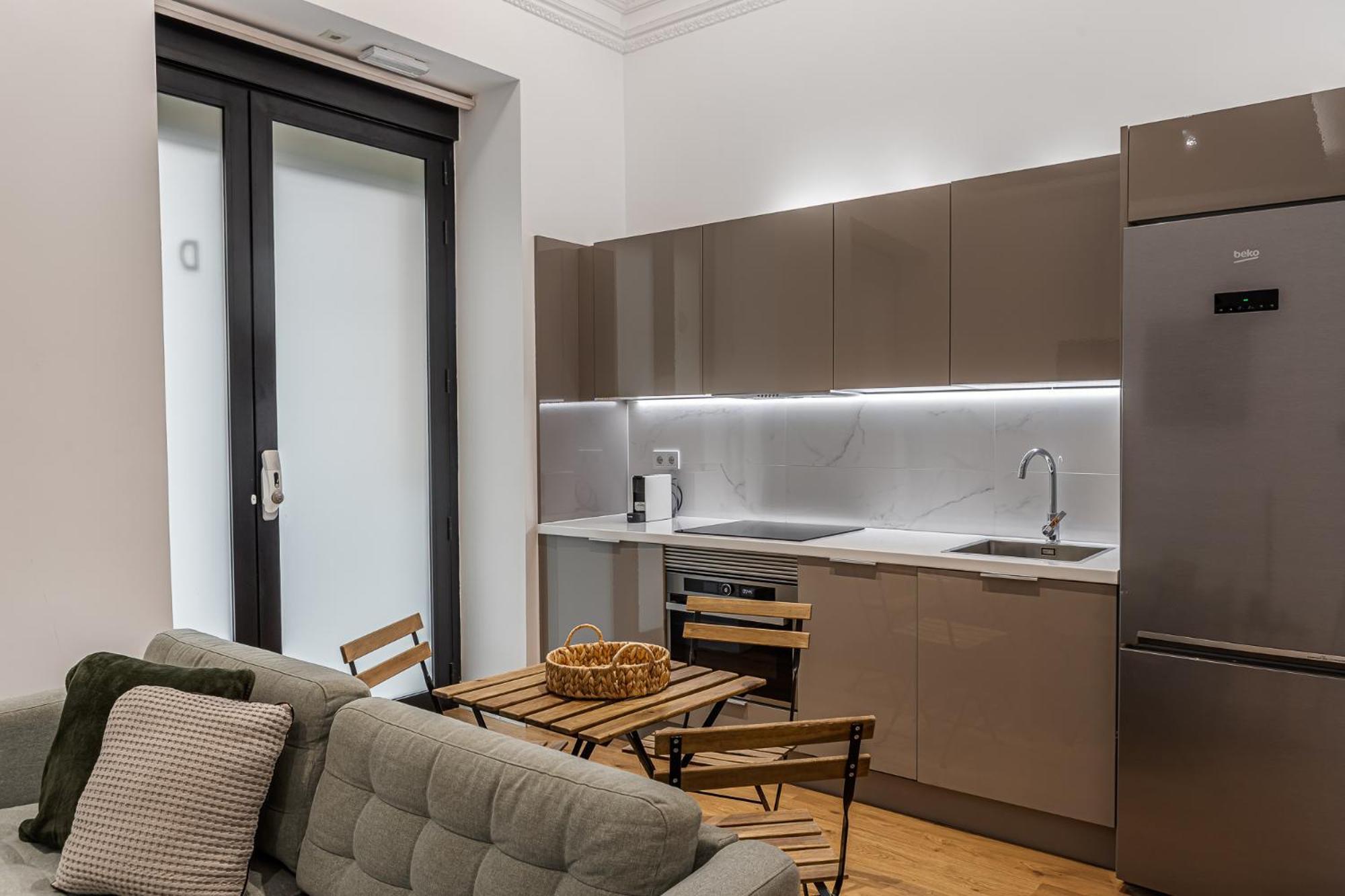 Waou Essence I Anton Martin Apartment Madrid Ngoại thất bức ảnh